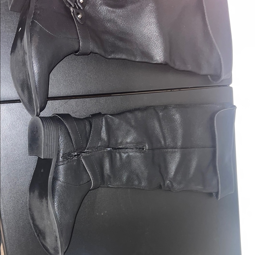 Barely worn Black wide calf Knee-High Boots
